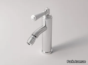 Bidet tap - Single handle bidet mixer with swivel spout _ Park Avenue