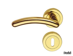 DENA EASY - Brass door handle with lock _ Pasini