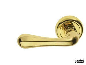 GIADA EASY - Brass door handle on rose _ Pasini