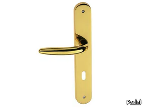 LUCY EASY - Brass door handle on back plate with lock _ Pasini