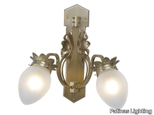 LYON IV - Brass wall lamp _ Patinas Lighting