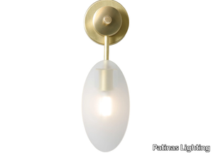 PRESENT WALL LIGHT 1 - LED brass wall light _ Patinas Lighting