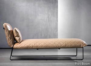 KEKKE LIVING - Upholstered day bed _ Piet Boon