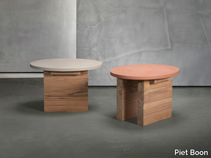 RAF OUTDOOR - Oval teak garden side table _ Piet Boon