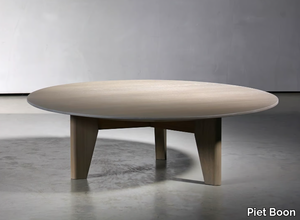 YKE - Coffee table for living room _ Piet Boon