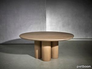 OLLE dining table