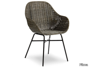 AVARI - Rattan chair with armrests _ Pilma