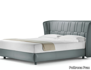 LOLA DARLING - Leather double bed with upholstered headboard _ Poltrona Frau