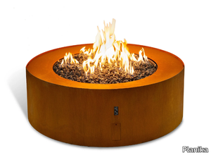 GALIO STAR CORTEN - Gas outdoor freestanding fireplace _ Planika