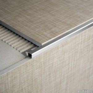 Square stair nosing trims in Stainless Steel: SQUAREJOLLY SJ