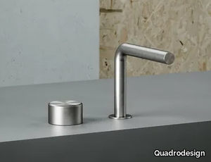 STEREO 16 31 - 2 hole countertop washbasin mixer _ Quadrodesign