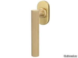 ROYAL - Brass window handle on rose _ Quincalux