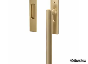 PARIS - Brass door handle on back plate _ Quincalux