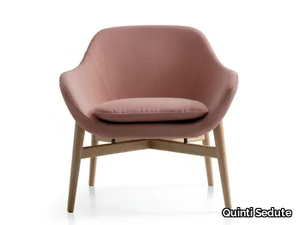 MANTA - Upholstered lobby chair with armrests _ Quinti Sedute