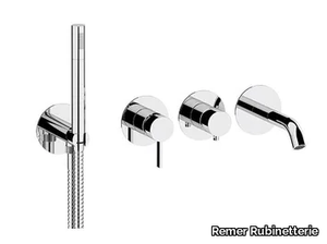 METRICA - Recessed bathtub set with hand shower _ Remer Rubinetterie