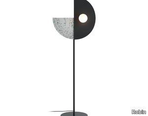 REGINA SIDE - Iron and recycled plastic floor lamp _ Robin