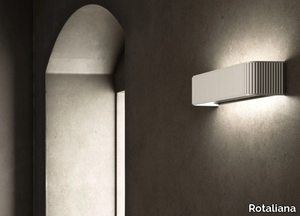 DRESSCODE - LED wall light _ Rotaliana