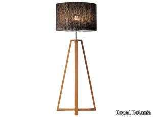 CLUB LOUNGE - LED teak floor lamp _ Royal Botania