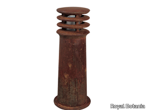 RUSTY - Cast iron bollard light _ Royal Botania