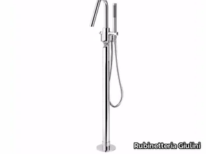 FUTURO - F6592 - Floor standing bathtub mixer with hand shower _ Rubinetteria Giulini