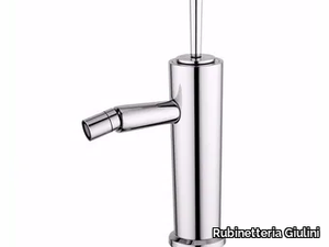 QUACK - F9107A - Countertop single handle bidet mixer with swivel spout _ Rubinetteria Giulini