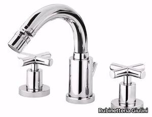 G3 - F7645A - 3 hole countertop bidet tap with swivel spout _ Rubinetteria Giulini