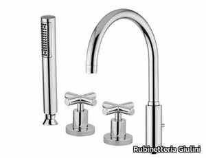 G3 - F7665 - 4 hole bathtub set with hand shower _ Rubinetteria Giulini