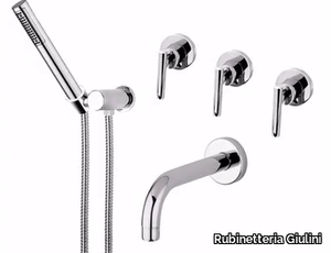 G4 - F7703 - Wall-mounted bathtub tap with hand shower _ Rubinetteria Giulini