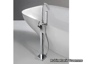 X-CHANGE_MONO - Floor standing brass bathtub set with hand shower _ Rubinetterie Treemme