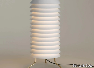 MAIJA - LED floor lamp with dimmer with metallic lampshade _ Santa & Cole