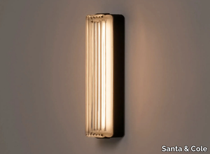 ESTADIO SINGULAR - LED wall-mounted outdoor steplight _ Santa & Cole