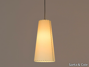 SÍSÍSÍ CÓNICAS GT4 - LED parchment paper pendant lamp _ Santa & Cole