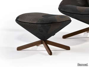 TORTUGA - With 4-spoke base fabric footstool _ Sancal