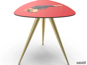 REVOLVER - Triangular coffee table with MDF top and metal legs _ seletti