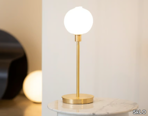 STEM 1X - LED blown glass and brass table lamp _ SkLO