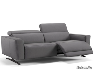 ALESSO - 3 seater sled base leather sofa _ Sofanella