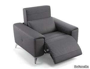 BELLA - Leather armchair with armrests _ Sofanella