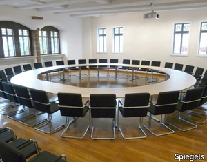 .INTRA - Round wooden meeting table _ Spiegels