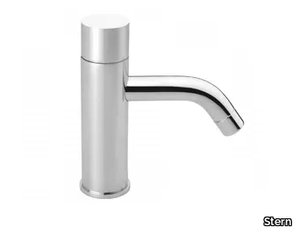 EXTREME LF - Infrared Electronic self-closing tap for public WC _ Stern