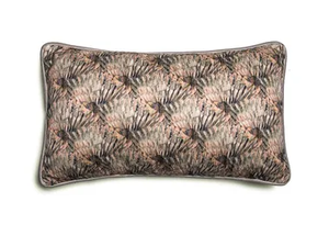 GUILTY Coral Feathers - Cushion _ Aldeco