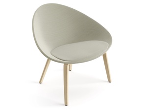 ADELL - Lounge chair on a four-legged base in plywood _ Arper