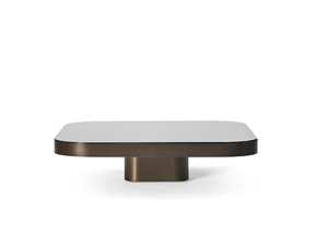 BOW COFFEE TABLE NO. 1 - Square brass coffee table _ ClassiCon