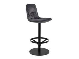 LEYA COUNTER CHAIR - Swivel high stool with back _ Freifrau