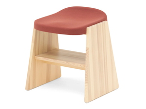 MC19 FRONDA - Low pine stool with footrest _ Mattiazzi