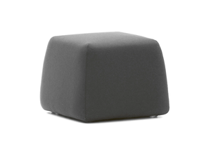 HIGHLANDS - Square fabric pouf with removable lining _ Moroso