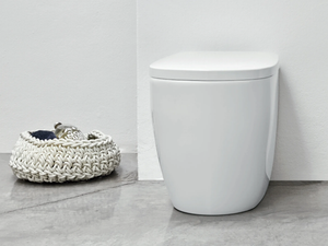 OVVIO - Floor mounted ceramic toilet _ Nic