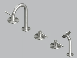 FFQT 21 98 - Deck mounted stainless steel bathtub tap with individual rosettes _ Quadrodesign