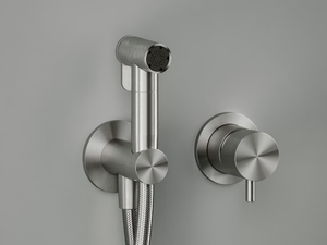 ID023.00 - Toilet-jet handspray with mixer tap _ Quadrodesign