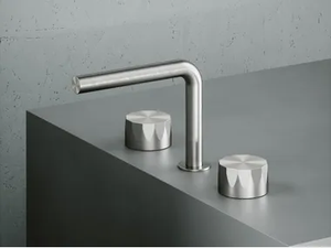 HB 15 31V - 3 hole countertop washbasin mixer _ Quadrodesign