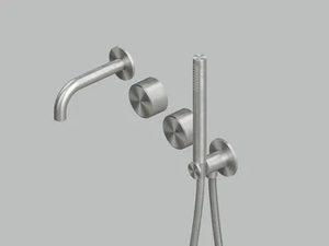 STEREO 16 69 - Wall-mounted stainless steel bathtub set with hand shower _ Quadrodesign